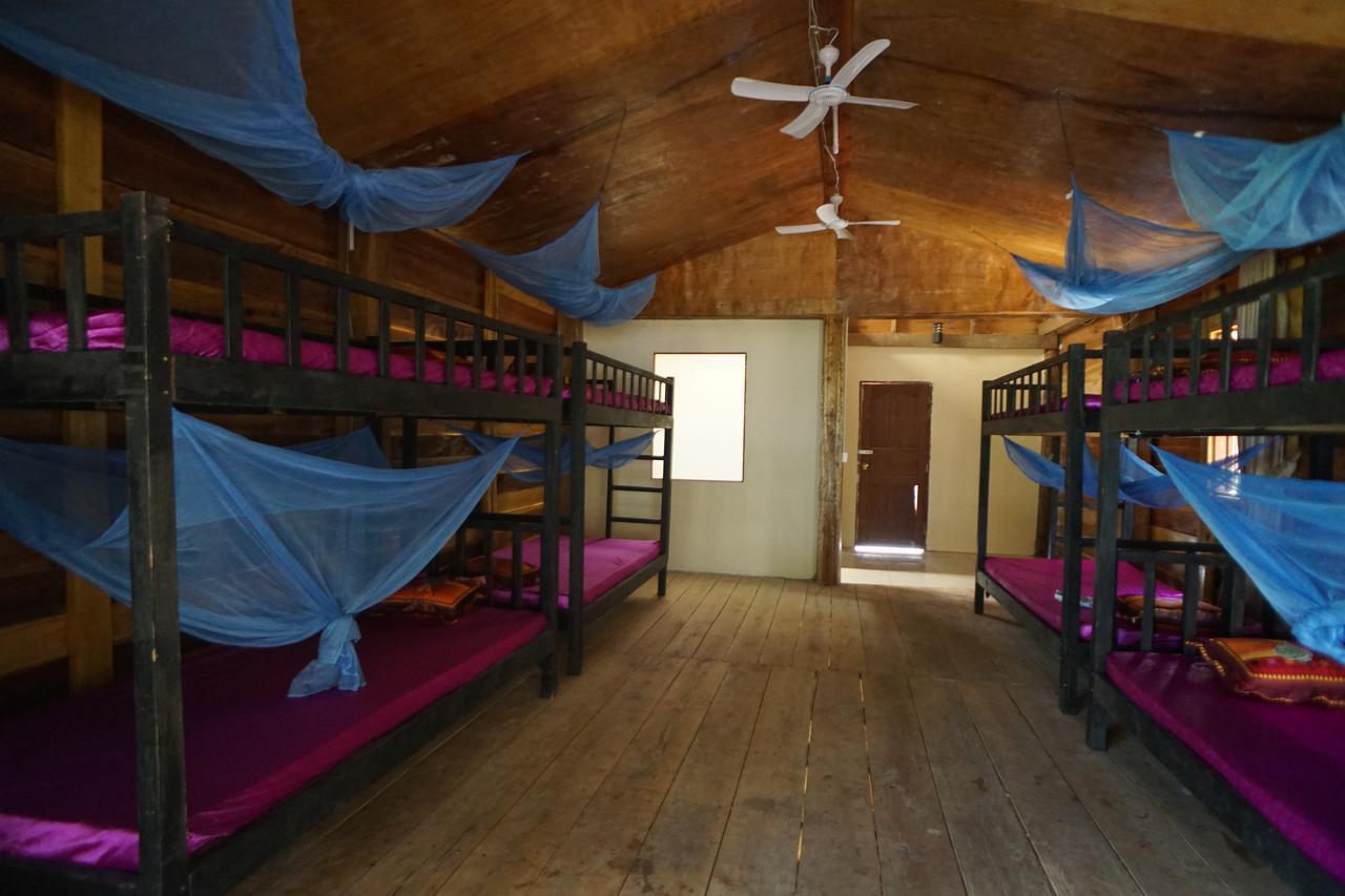 Auberge de jeunesse Suns Of Beaches à Koh Rong Extérieur photo