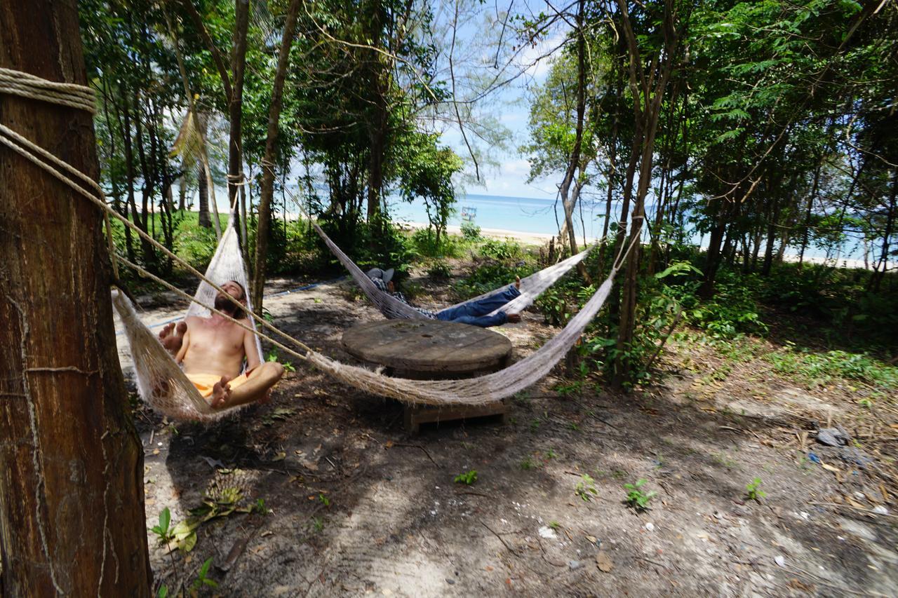 Auberge de jeunesse Suns Of Beaches à Koh Rong Extérieur photo